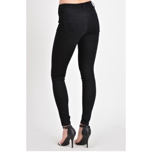 🆕 Ravens - Black Mid-Rise KanCan Jeans - Picture 4 of 4